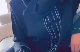 انطونيو سليمان ينيك المنقبة القحبة امام اخوها الديوث فيديو