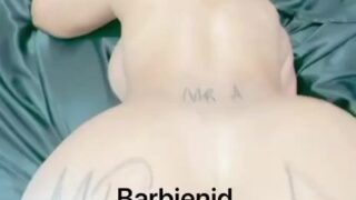 باربي نجد تتناك من فحل اسود ويفشخ طيزها الكبيرة بزبره فيديو