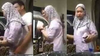 شاب سعودي مع خادمته الفليبينية المحجبه في المطبخ – سكس خليجي فيديو