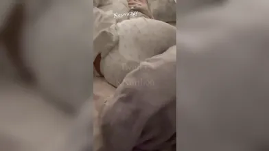 ديوث مصري بحسس على طيز اخته وهي نايمه فيديو