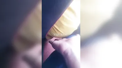 متحرش مصري بيبعبص طيزها الكبيرة في المواصلات فيديو